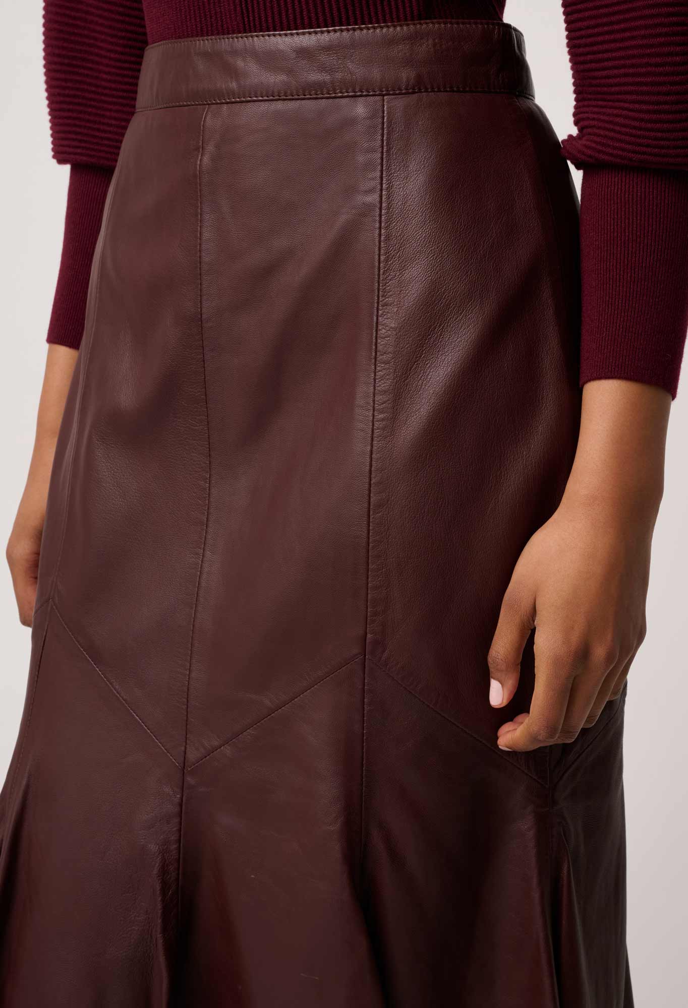 Gayle Genuine Leather Panelled Skirt in Oxblood