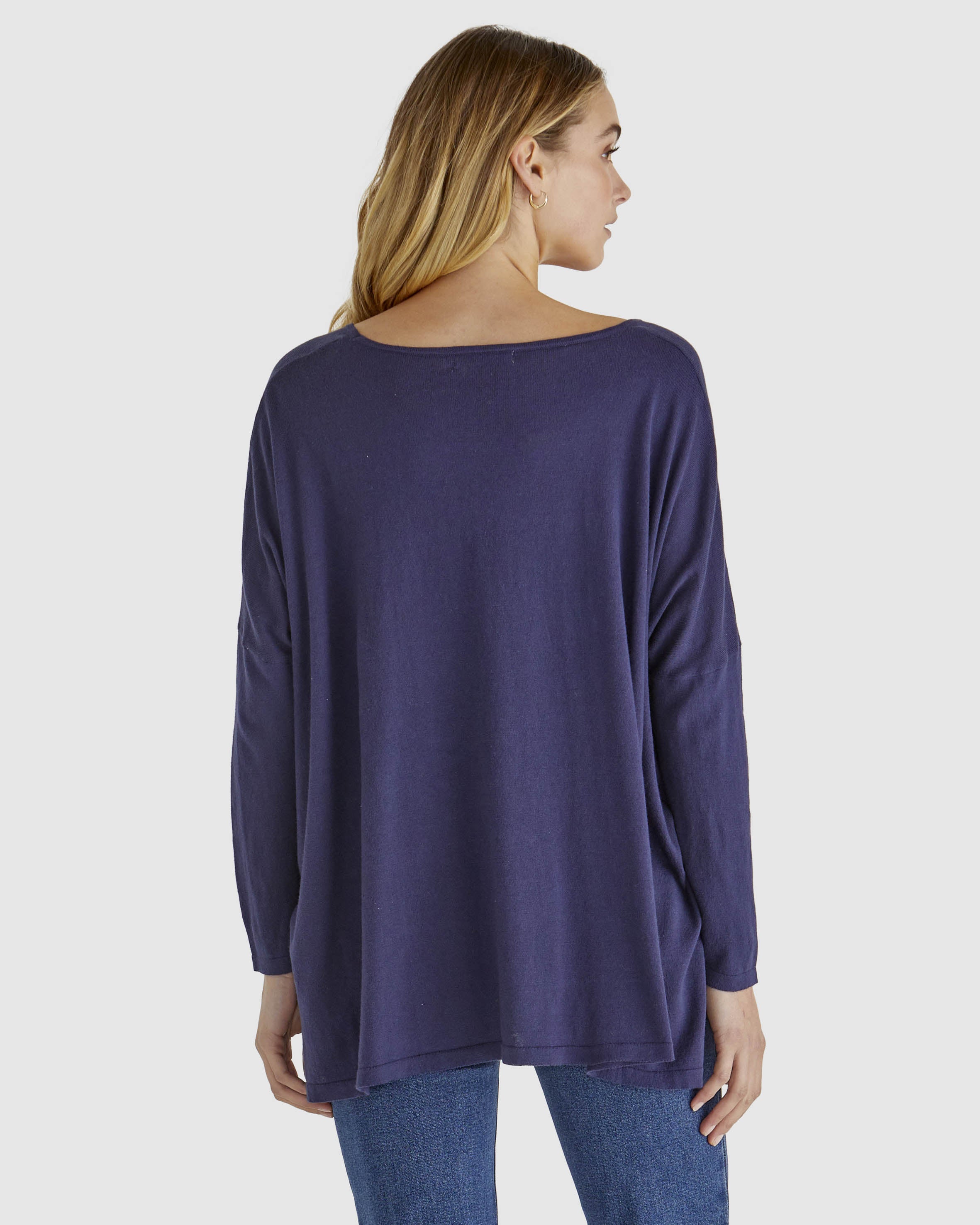 Khaleesi Knit Navy 3.jpg