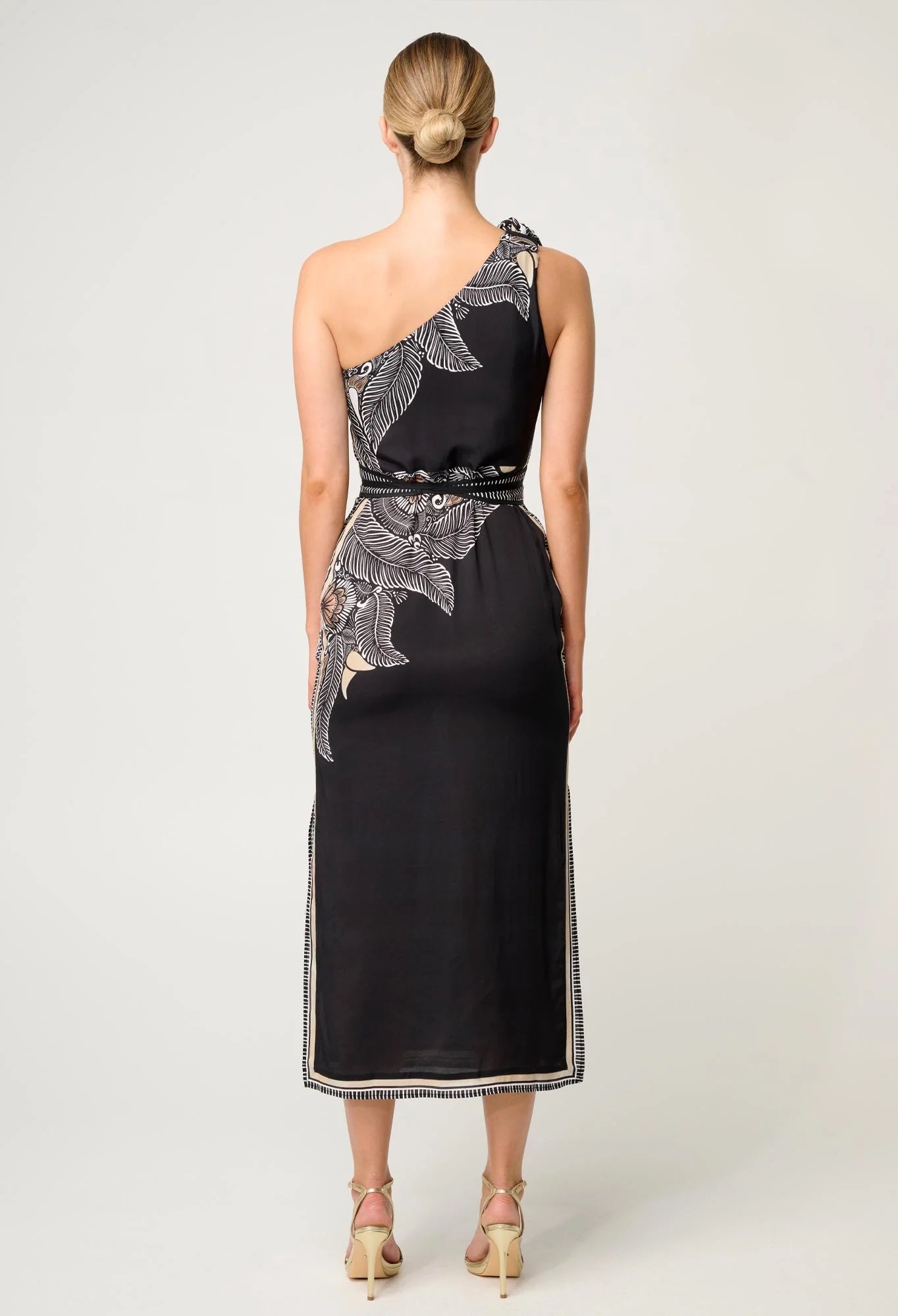 Amira One Shoulder Dress | Onyx Casablanca