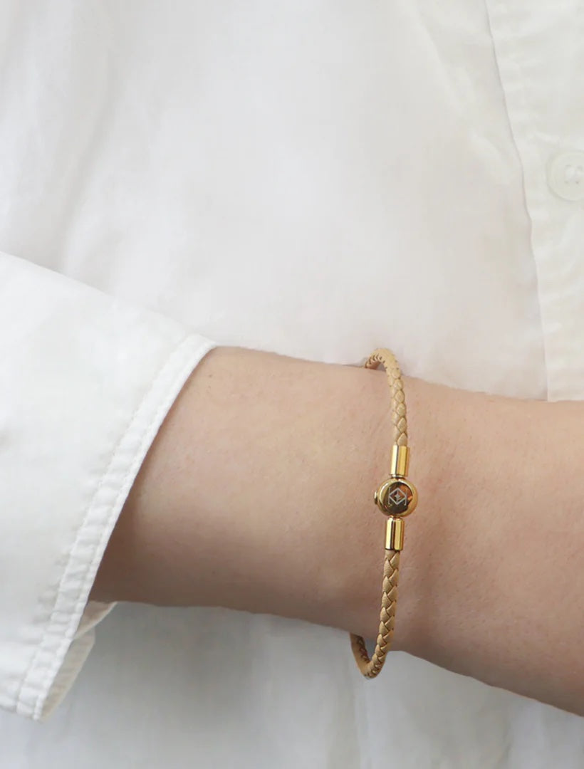 Woven-leather-bracelet-beigeV2 copy.jpg