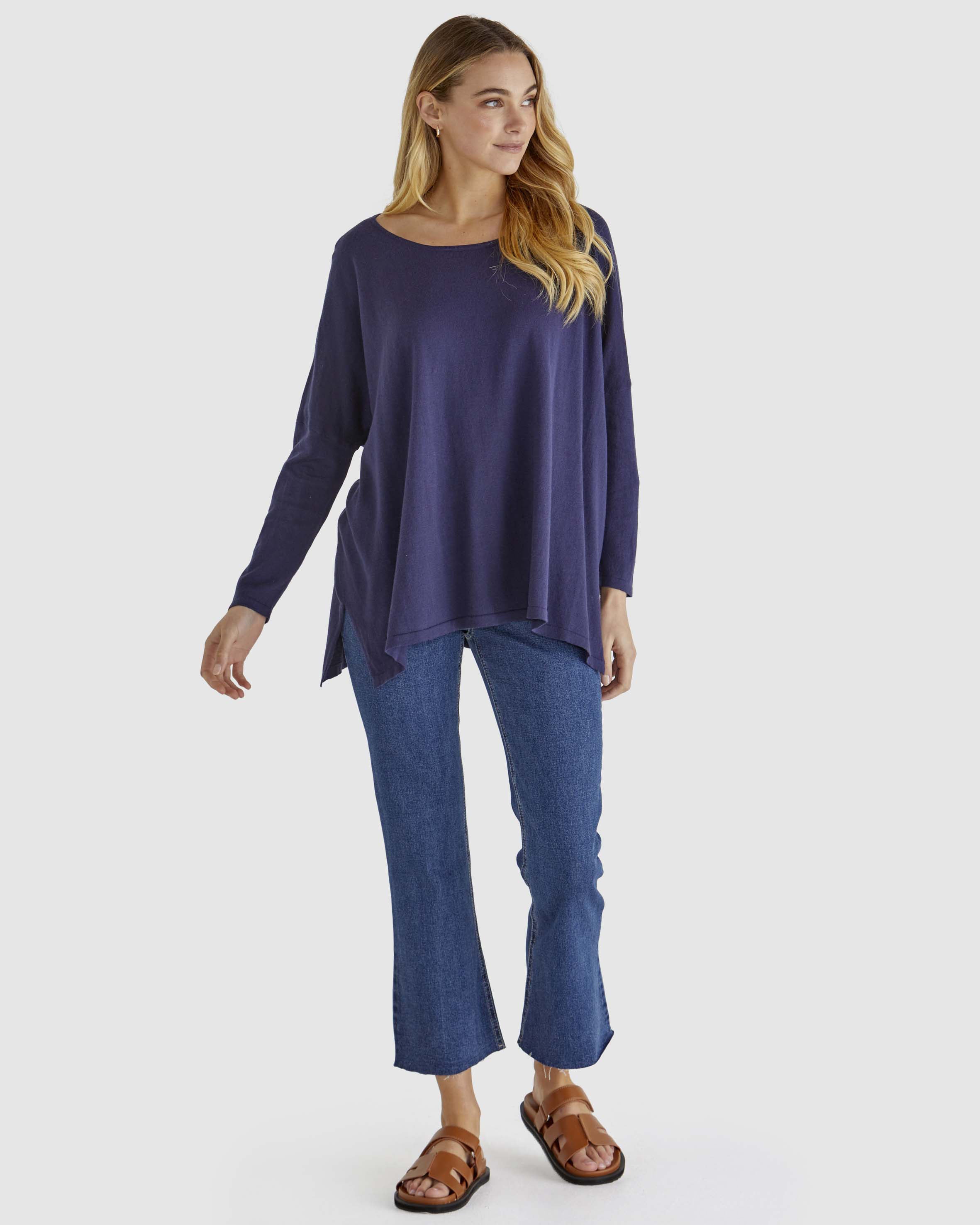 Khaleesi Knit Navy 2.jpg